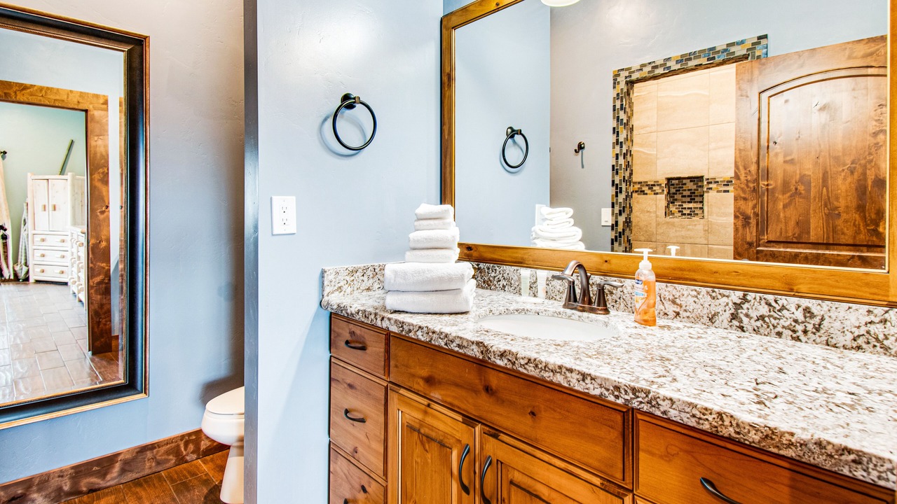 Photo of Bathroom in Sweetwater