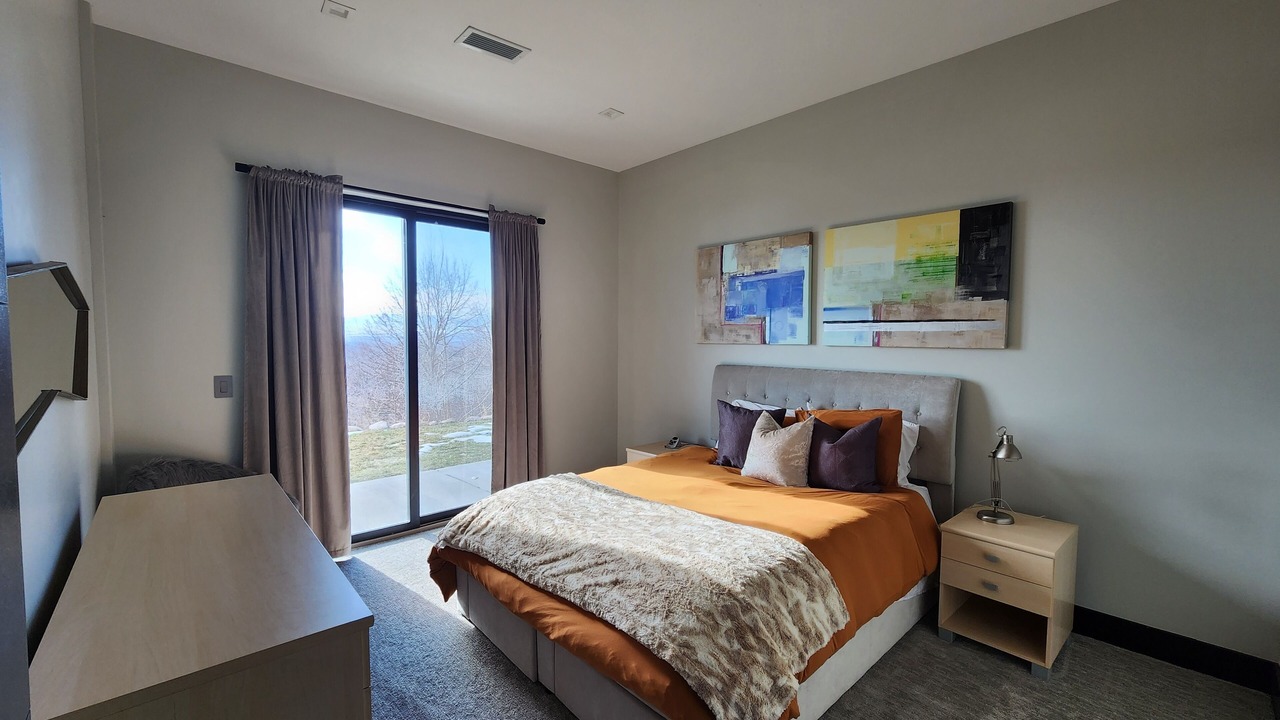 Photo of Bedroom in Holladay