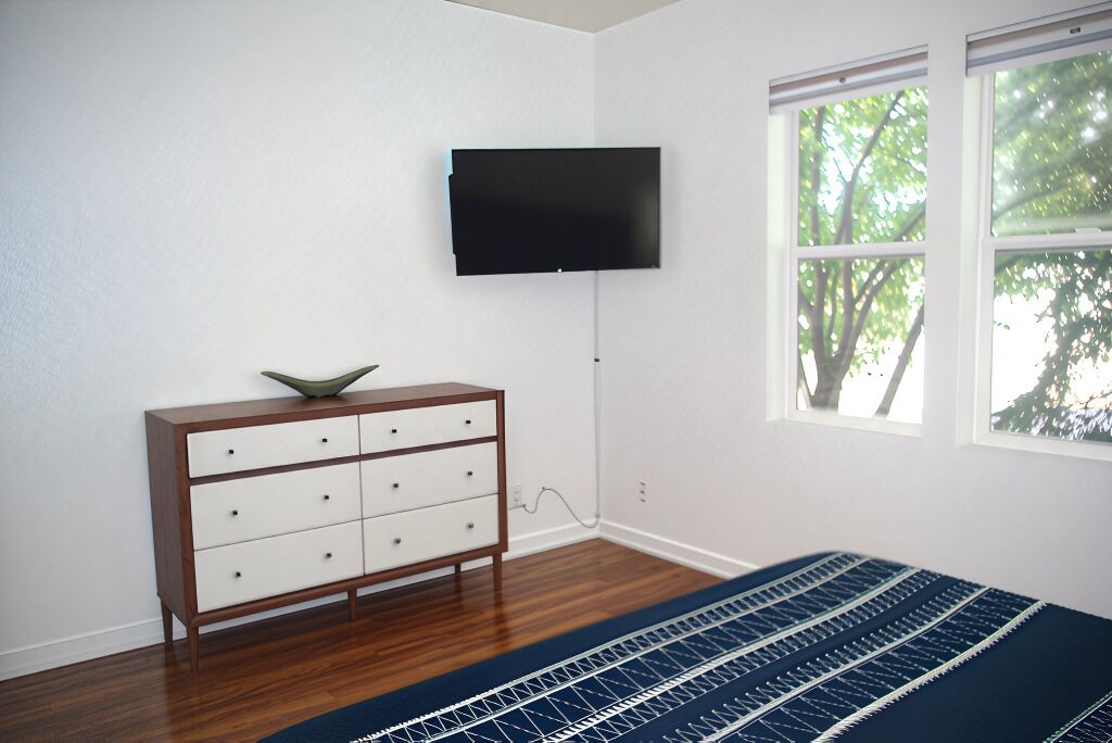 Photo of Bedroom in Depot Bench