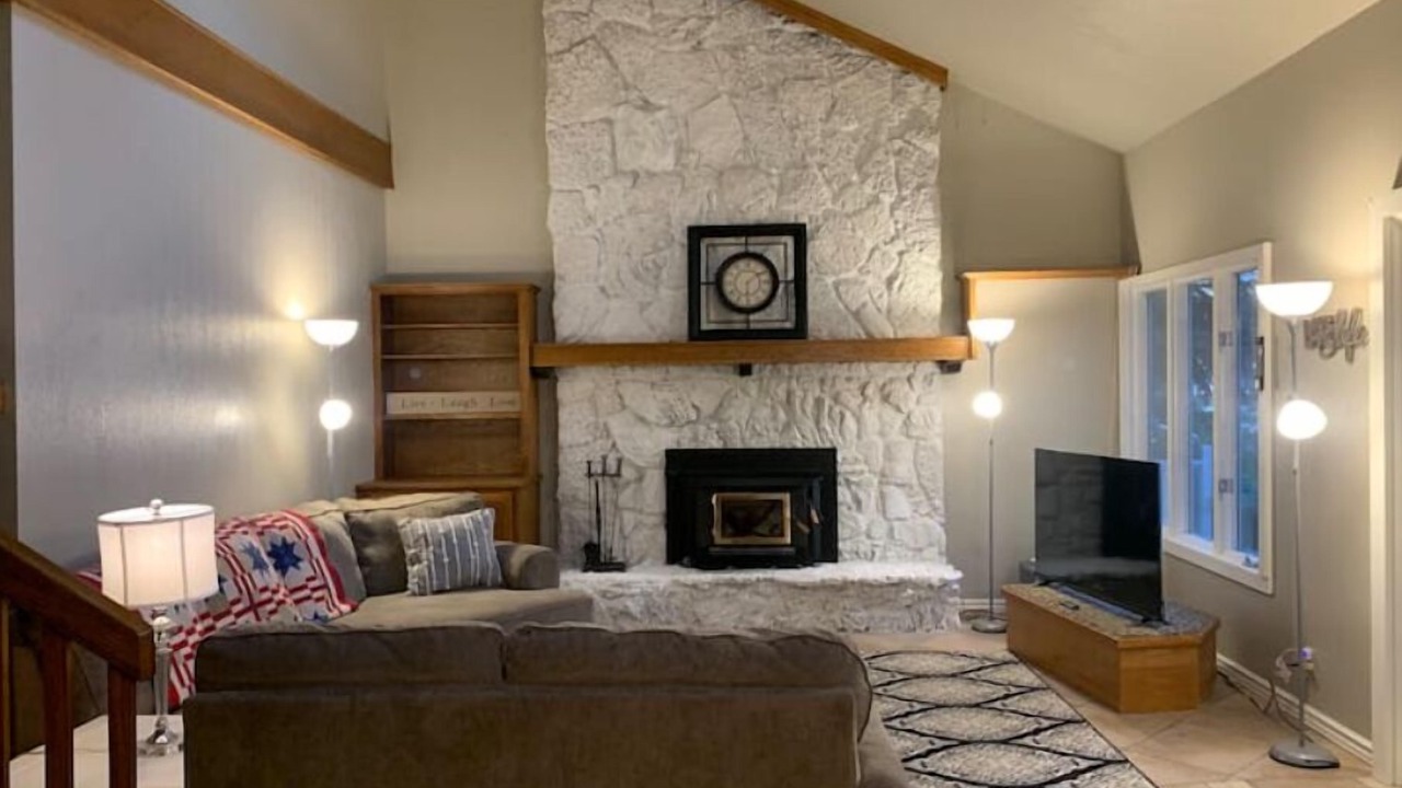 Photo of Livingroom in Springfield