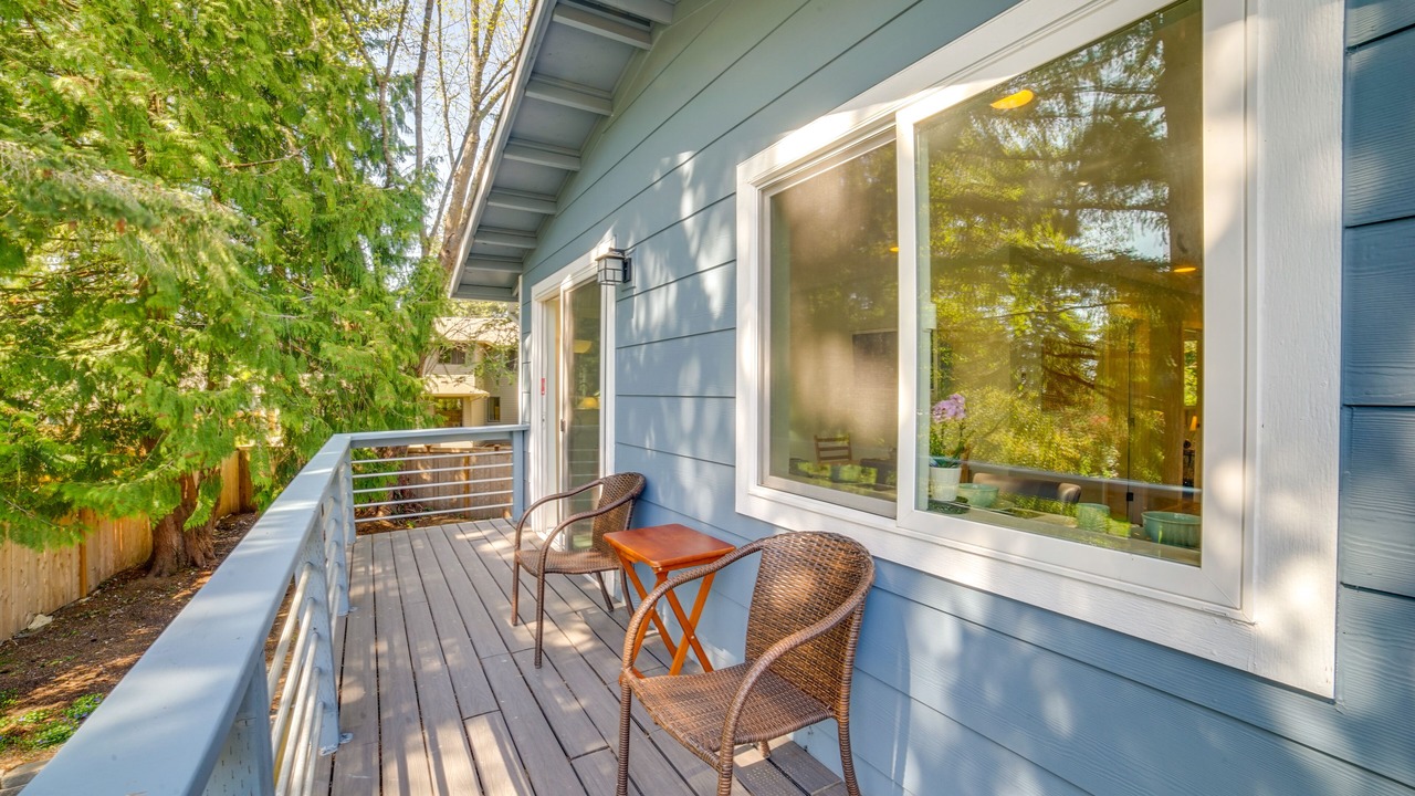 Photo of Outdoor in East Lake Hills
