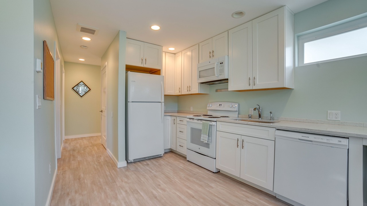 Photo of Kitchen in East Lake Hills