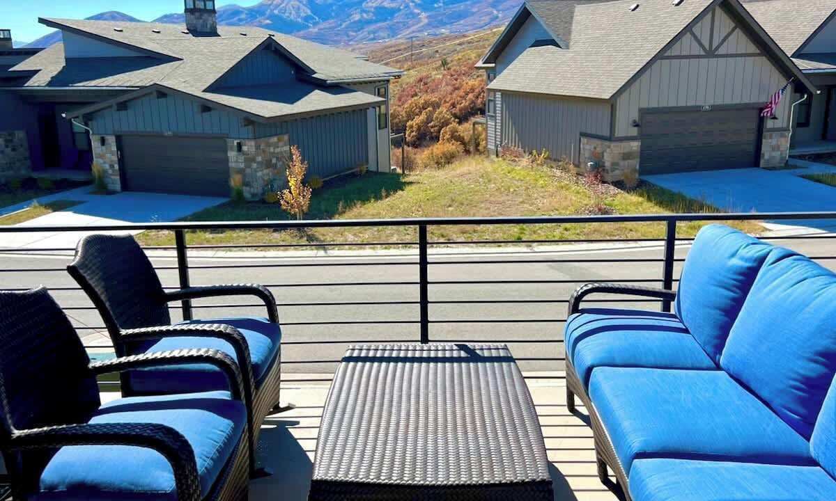 Photo of Patio Balcony in Deer Mountain
