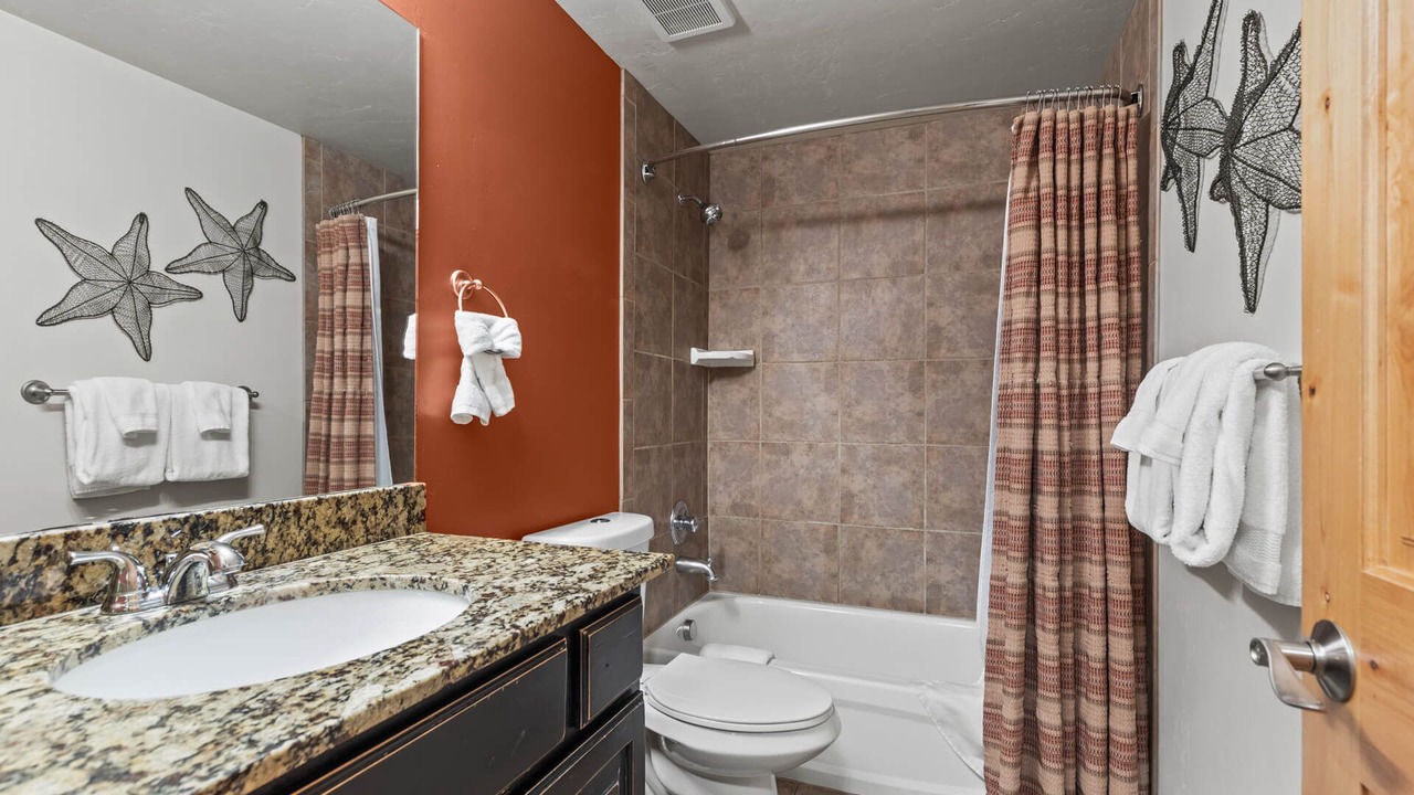 Photo of Bathroom in Bear Hollow Village