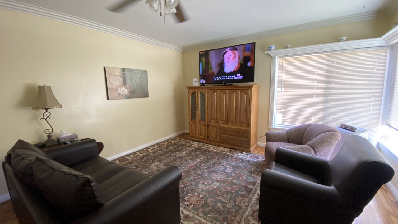Photo of Livingroom in Idaho Falls