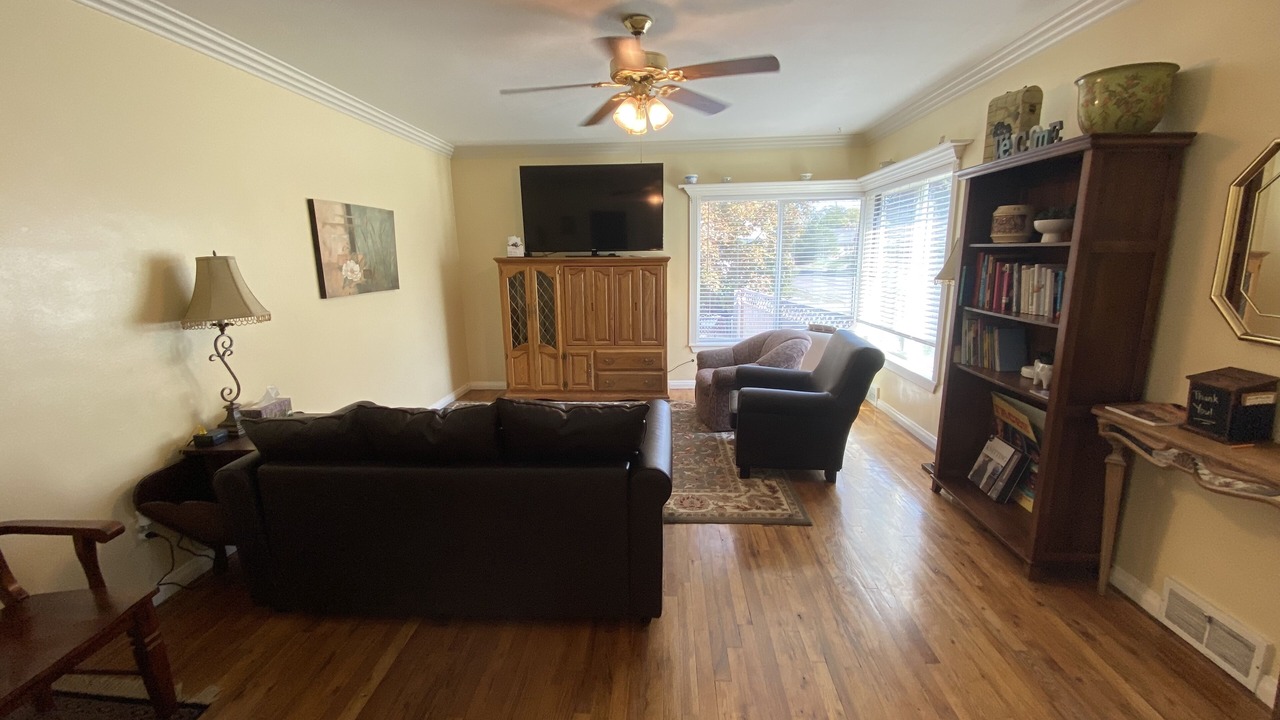 Photo of Livingroom in Idaho Falls