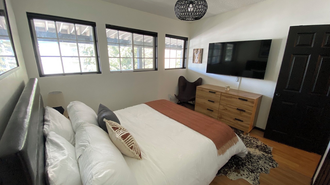 Photo of Bedroom in Warm Springs