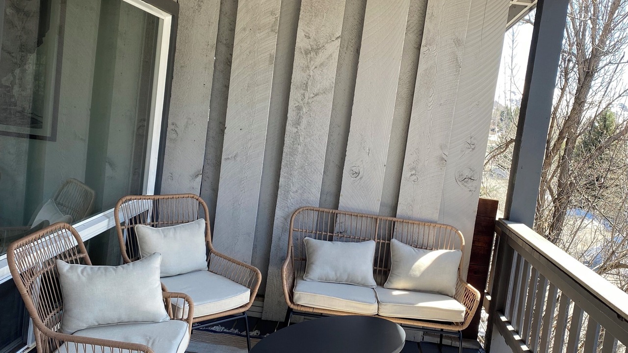 Photo of Patio Balcony in Warm Springs