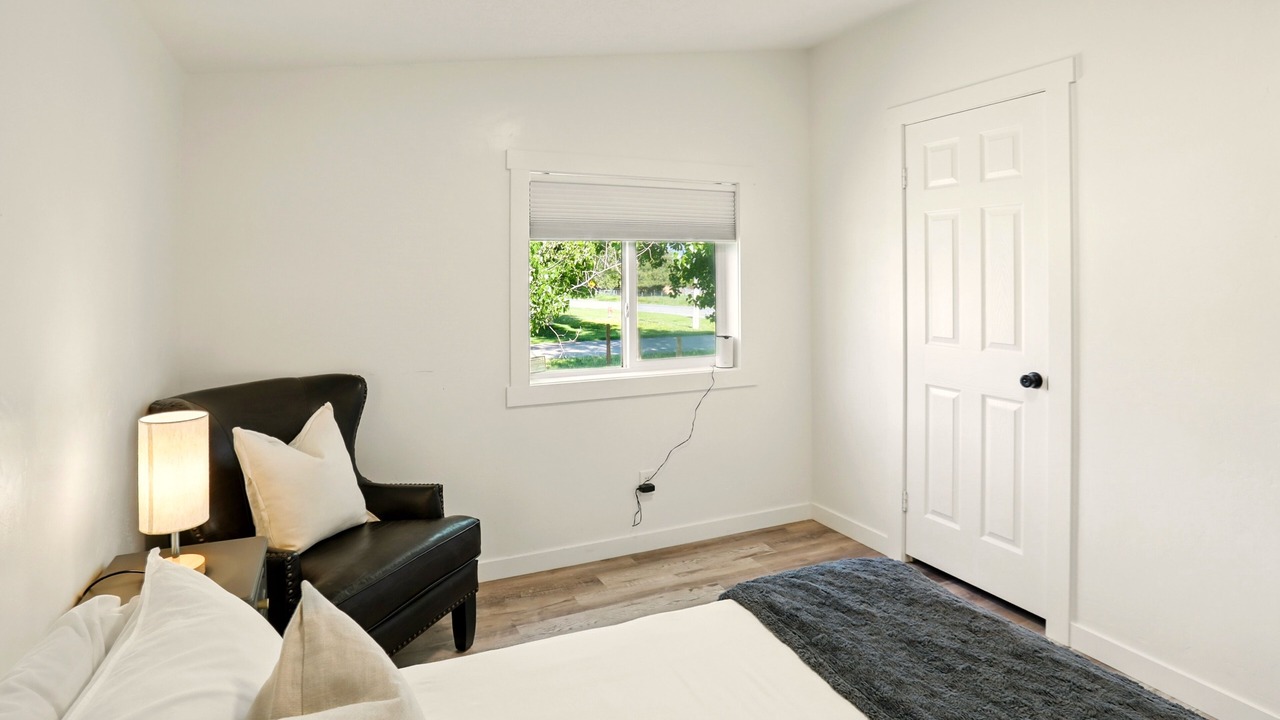 Photo of Bedroom in Hyrum