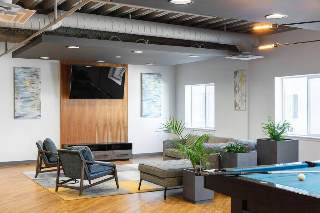 Photo of Livingroom in Central City