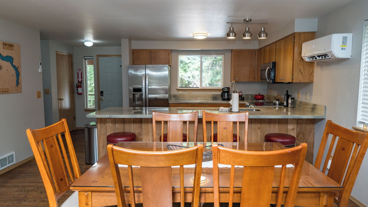 Photo of Kitchen in Hoodsport