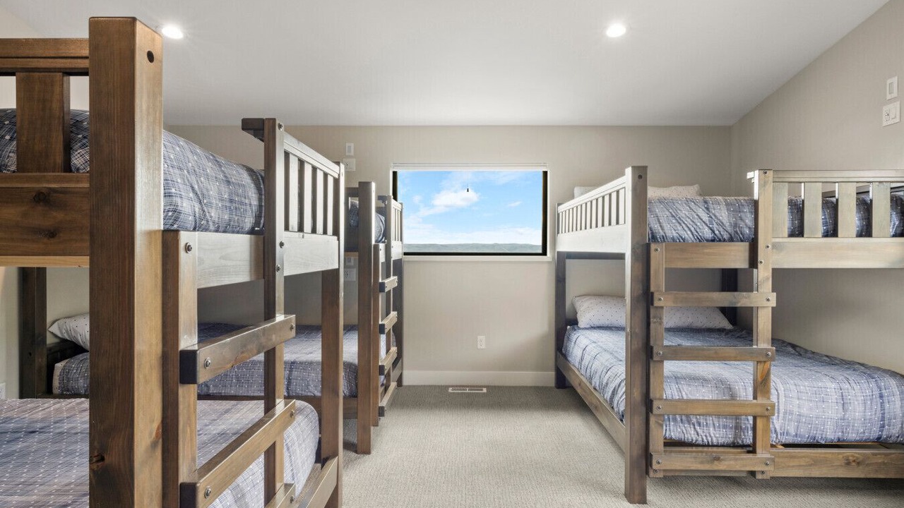 Photo of Bedroom in Fish Haven