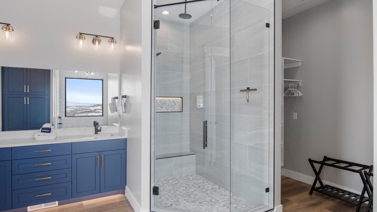 Photo of Bathroom in Fish Haven
