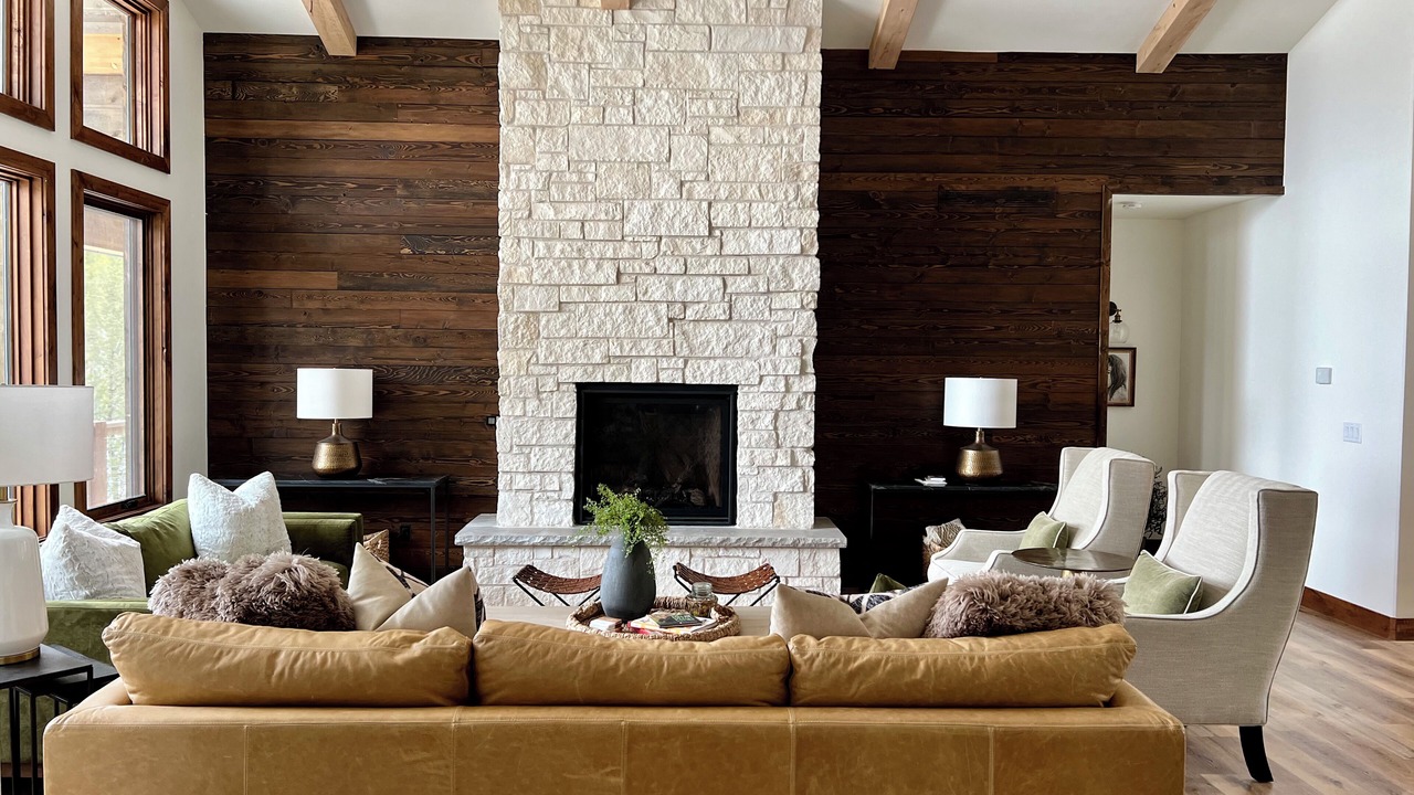 Photo of Livingroom in Island Park