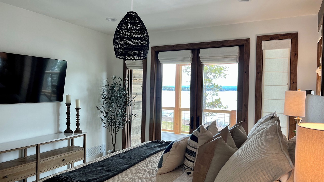 Photo of Bedroom in Island Park