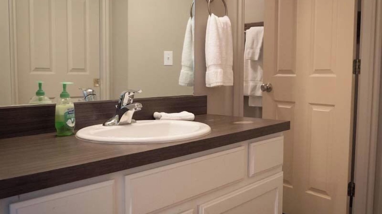 Photo of Bathroom in Garden City