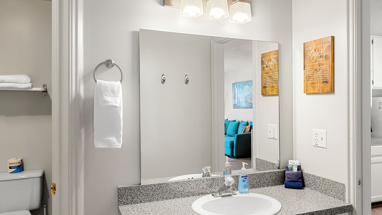 Photo of Bathroom in Harbor Village