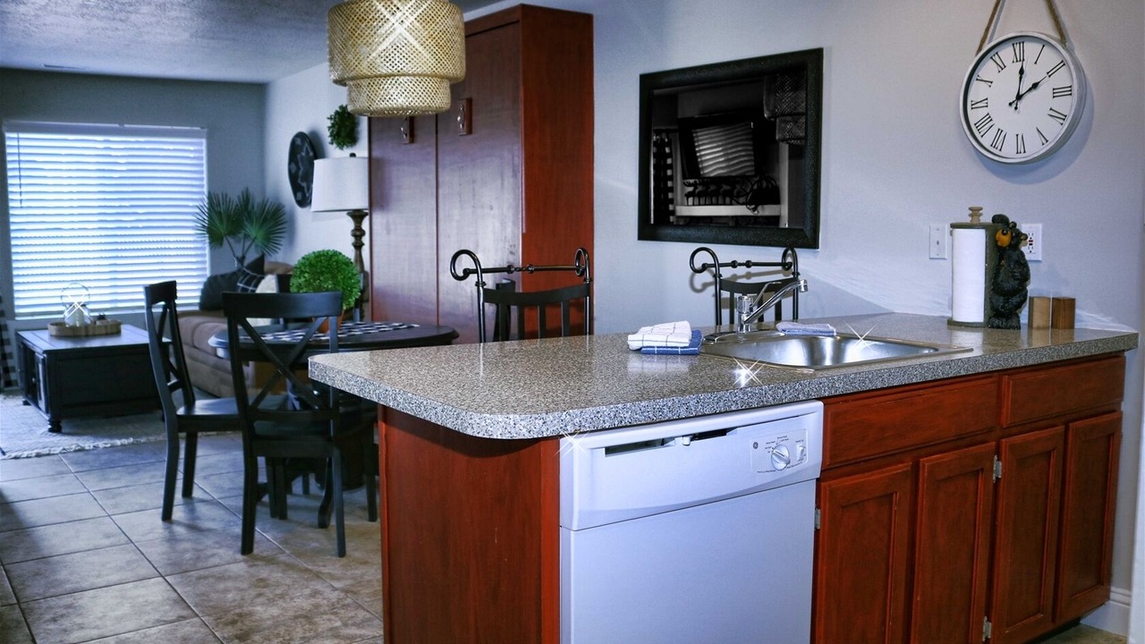 Photo of Bedroom in Harbor Village