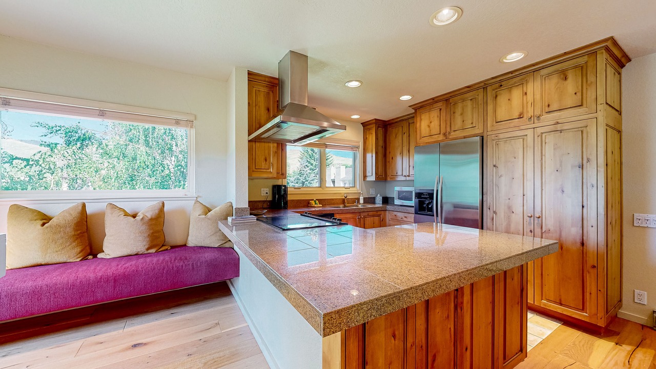 Photo of Kitchen in Elkhorn Village