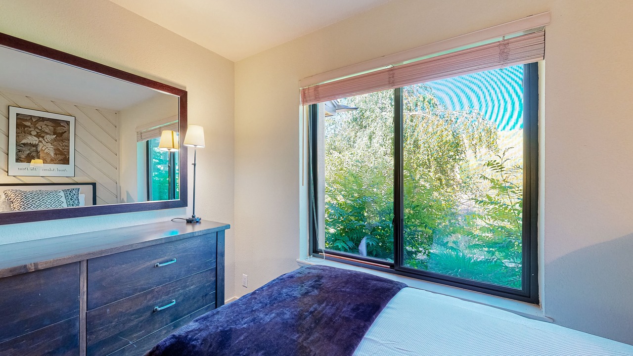 Photo of Bedroom in Elkhorn Village