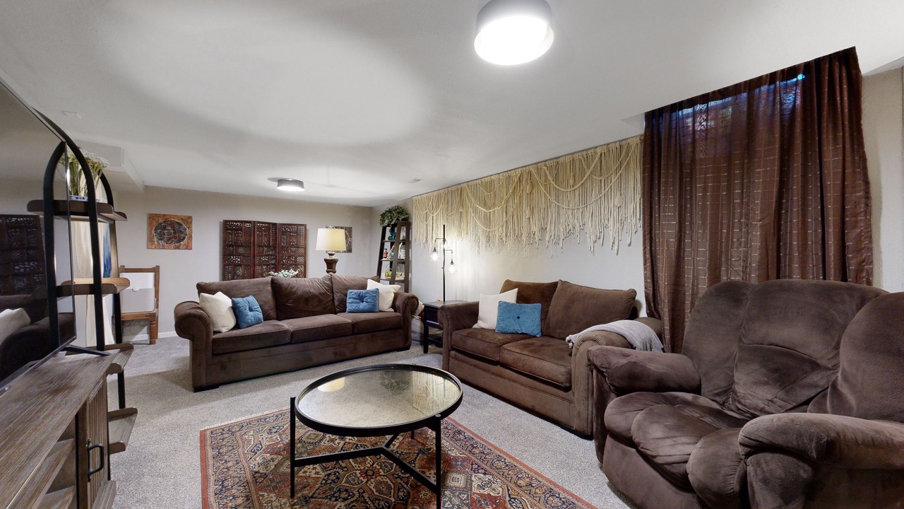 Photo of Livingroom in Franklin - Randolph