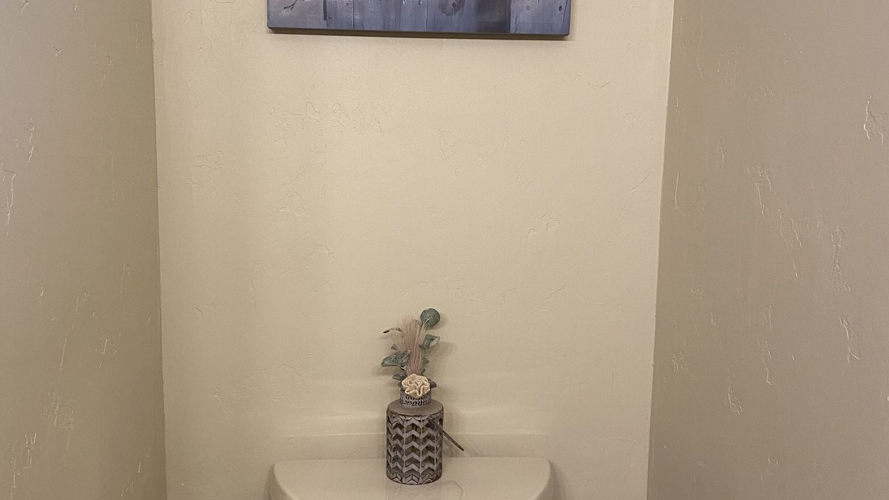 Photo of Bathroom in Bone