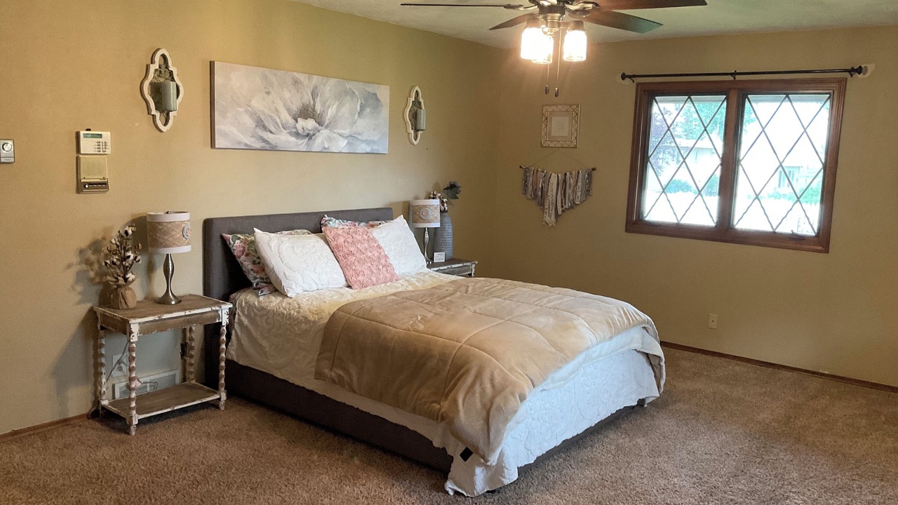 Photo of Bedroom in Bone