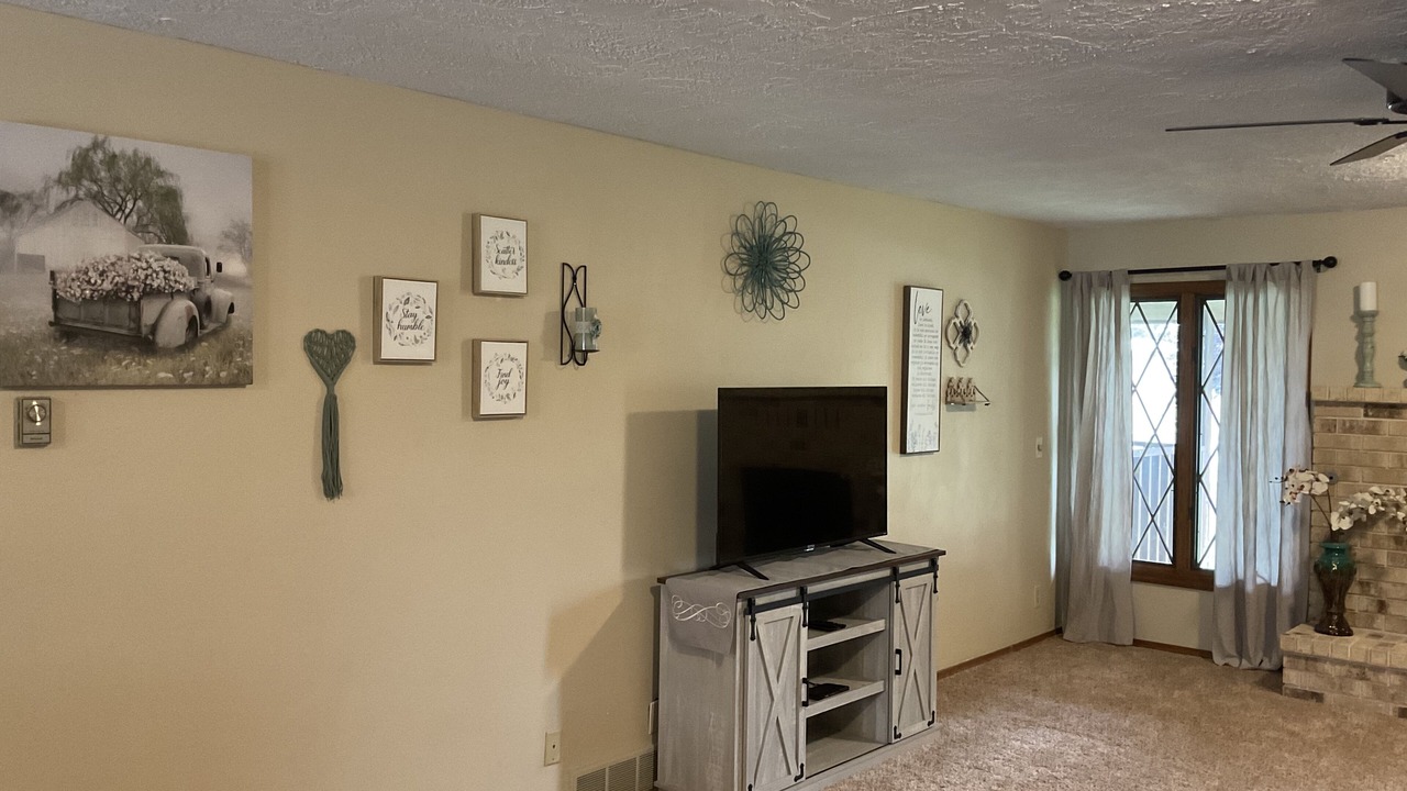 Photo of Livingroom in Bone