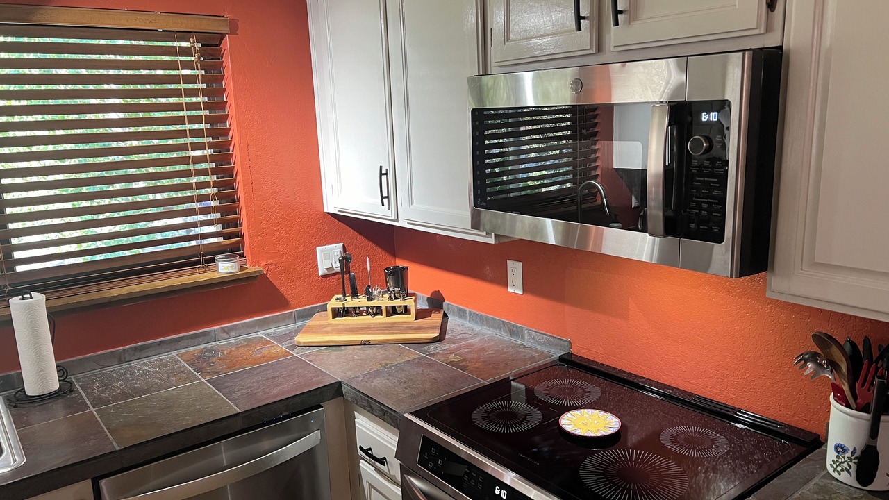 Photo of Kitchen in Elkhorn Village