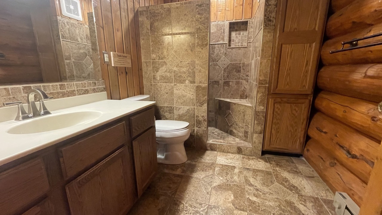 Photo of Bathroom in Dubois