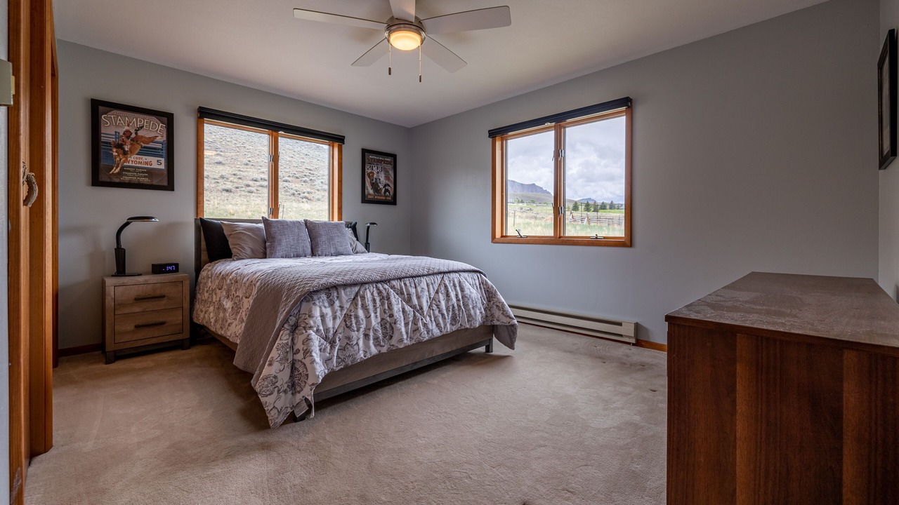 Photo of Bedroom in Wapiti