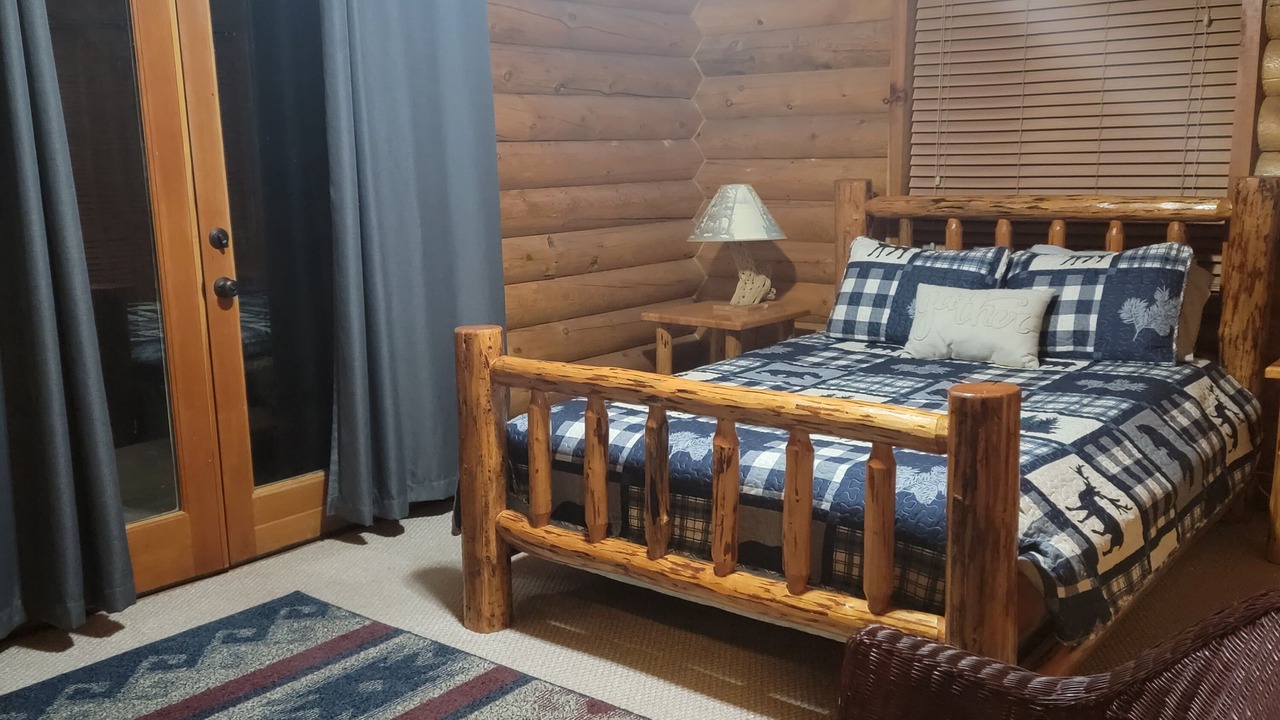 Photo of Bedroom in Tollgate Canyon
