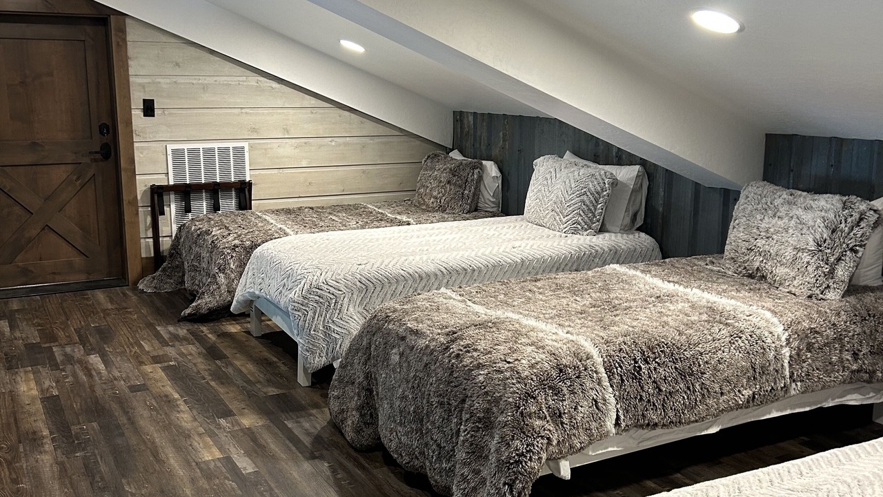 Photo of Bedroom in Cle Elum