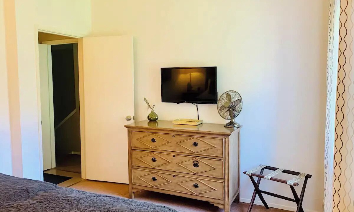 Photo of Bedroom in Elkhorn Village