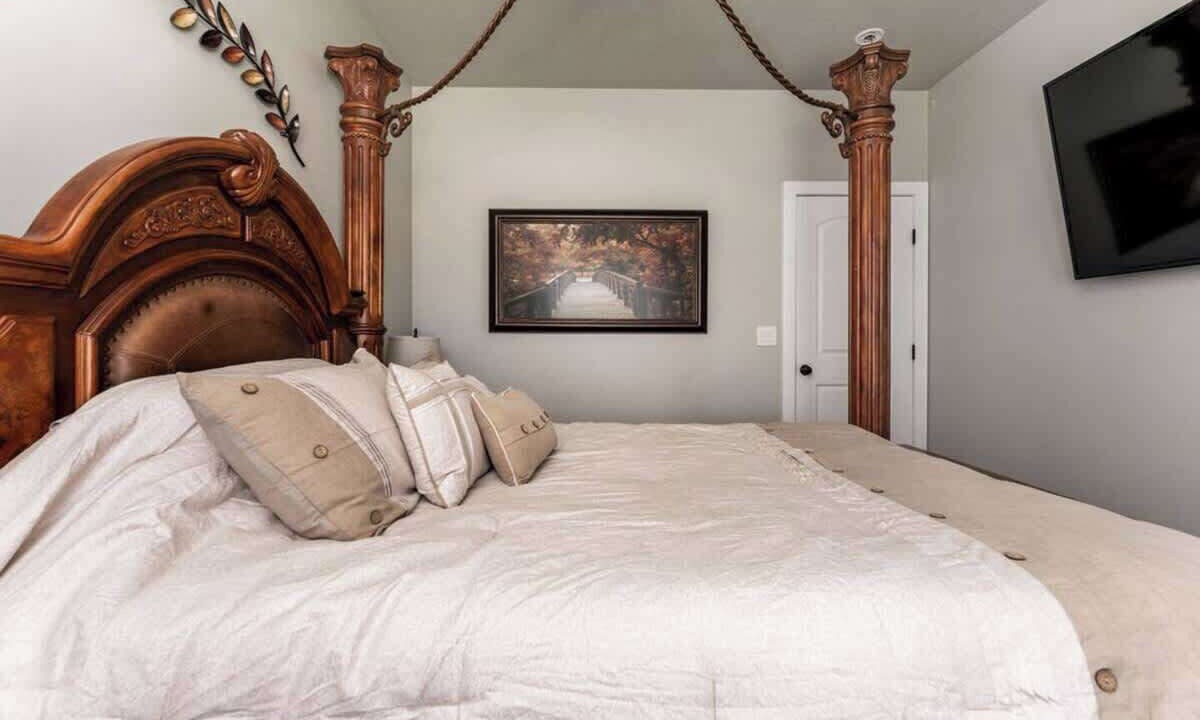 Photo of Bedroom in Grantsville