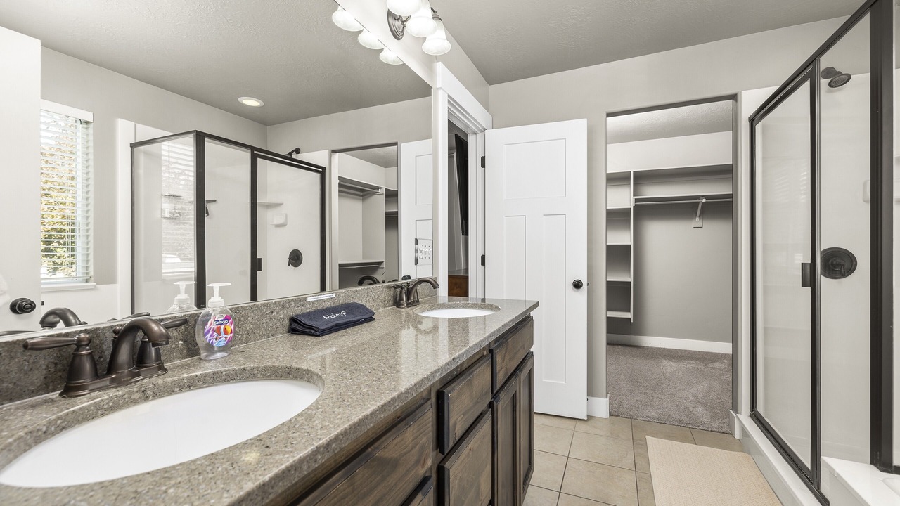 Photo of Bathroom in Sunset Heights