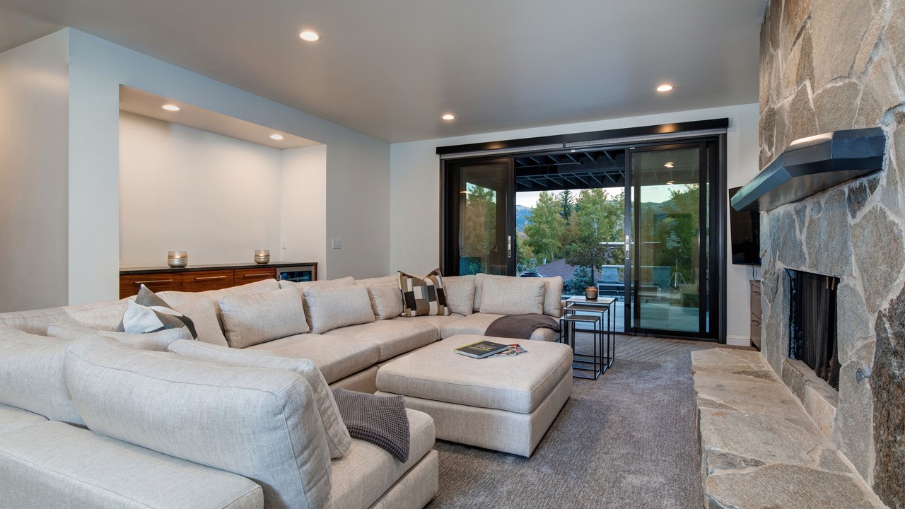 Photo of Outdoor in Park Meadows