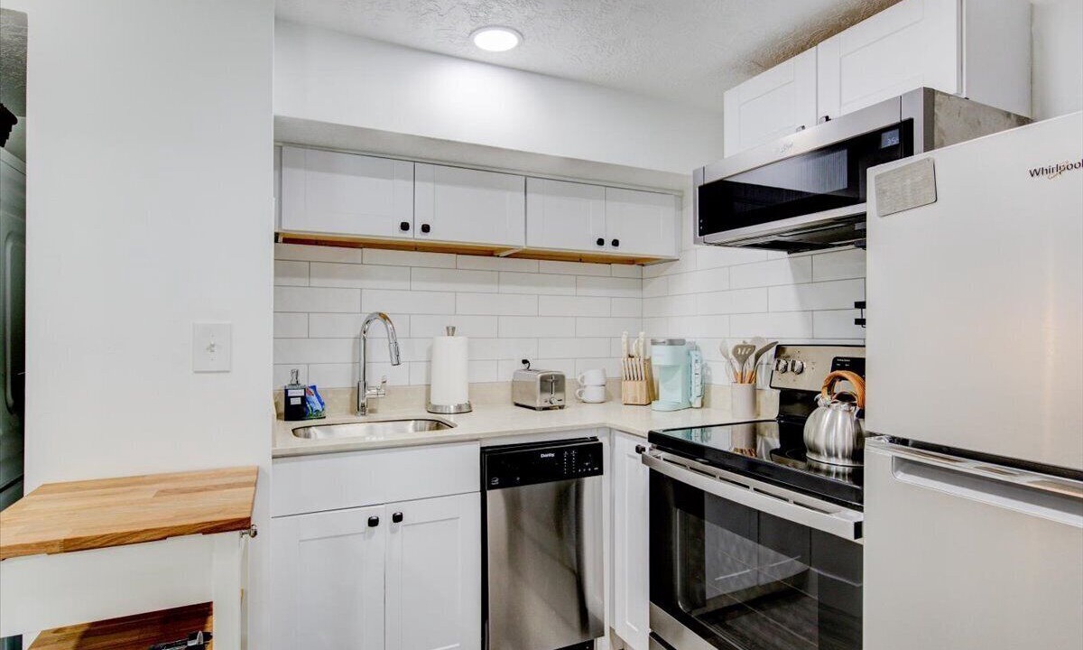 Photo of Kitchen in East Central