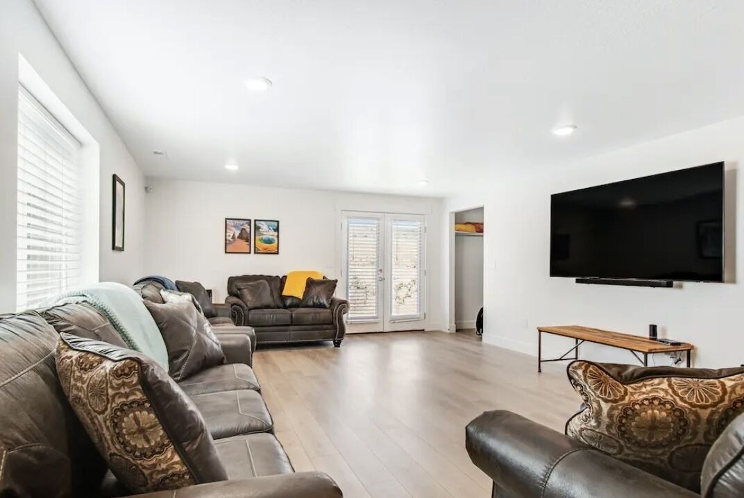 Photo of Livingroom in Sweetwater