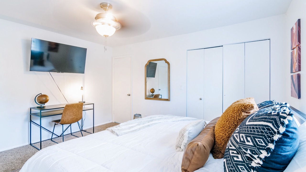 Photo of Bedroom in Millcreek