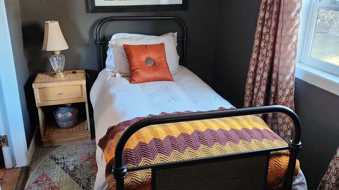 Photo of Bedroom in Hot Springs