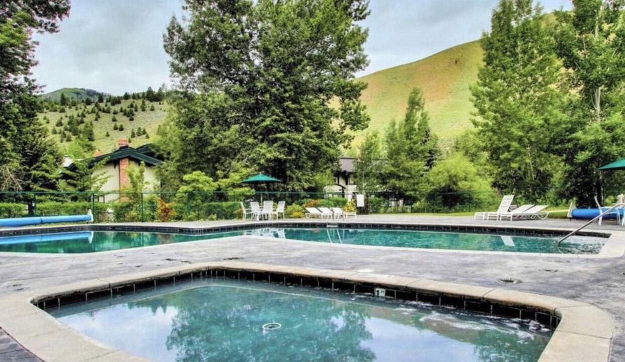 Photo of Outdoor in Warm Springs