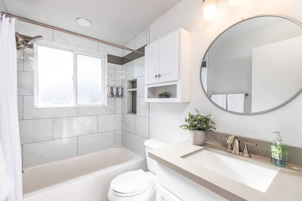 Photo of Bathroom in Murray