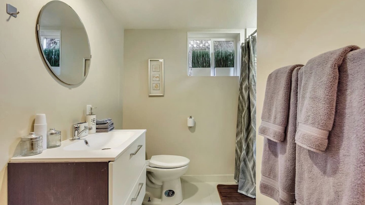 Photo of Bathroom in Yalecrest