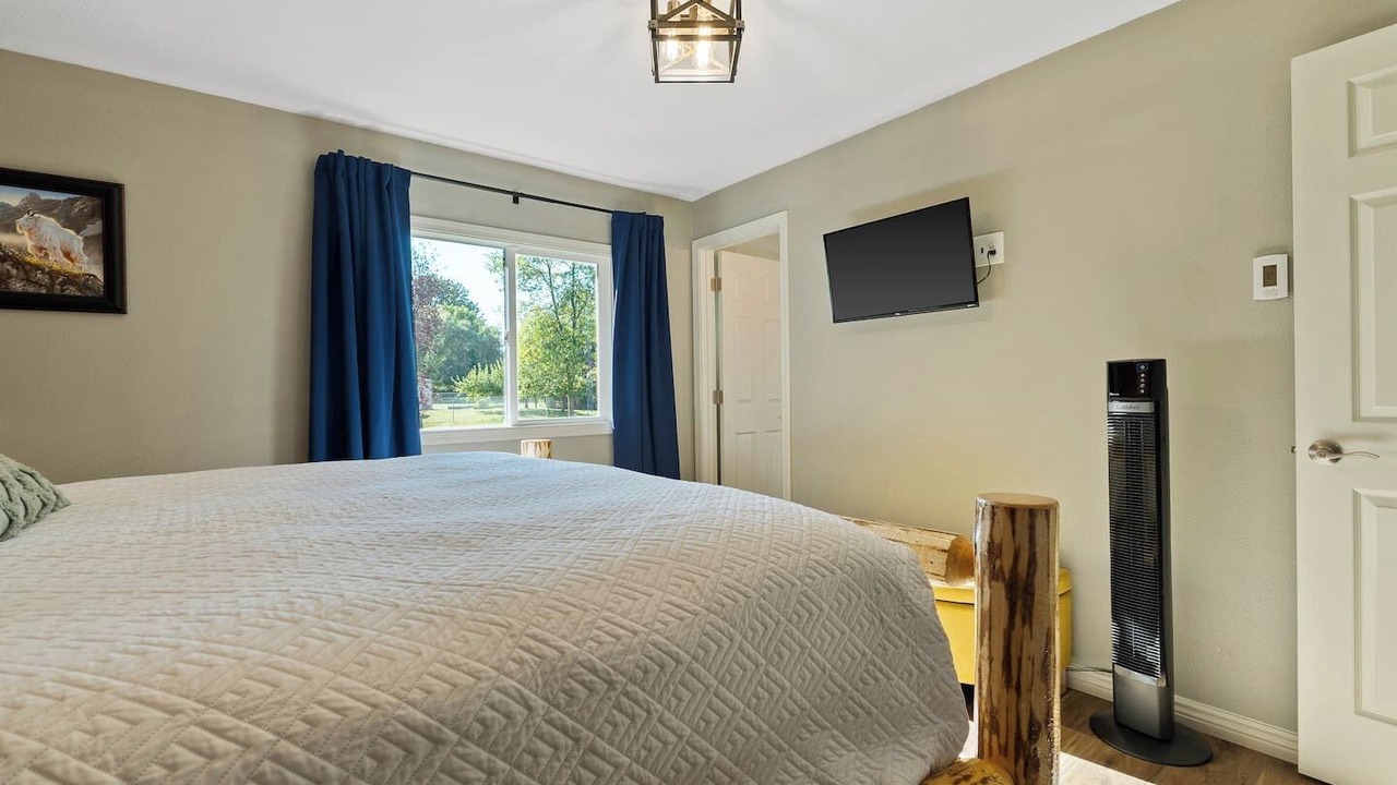 Photo of Bedroom in Kalispell