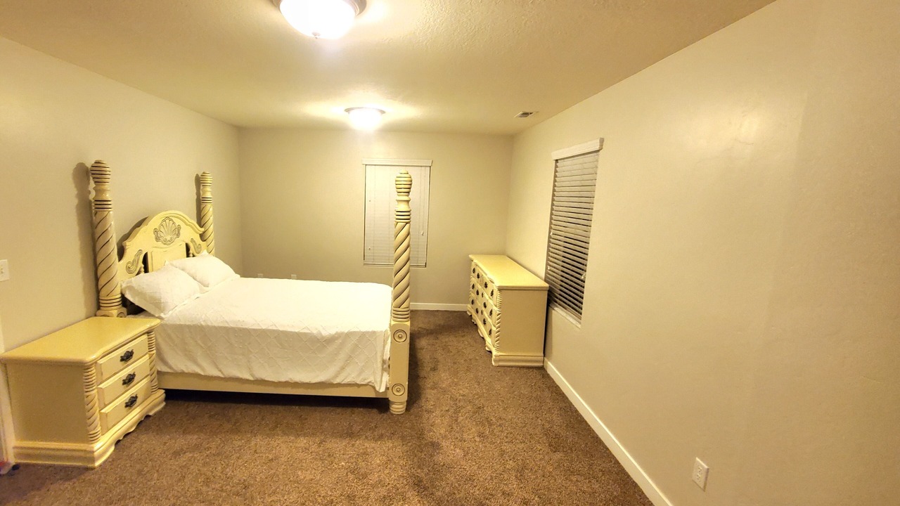 Photo of Bedroom in Kaysville
