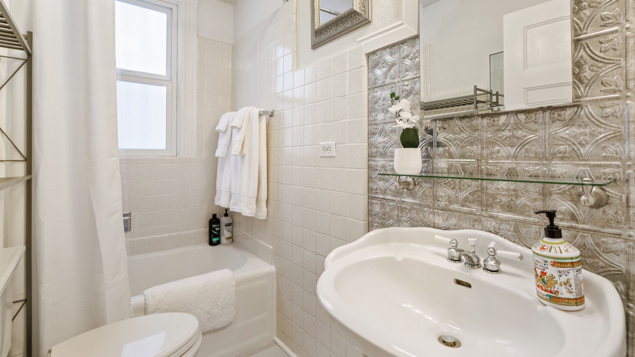 Photo of Bathroom in Lower Avenues