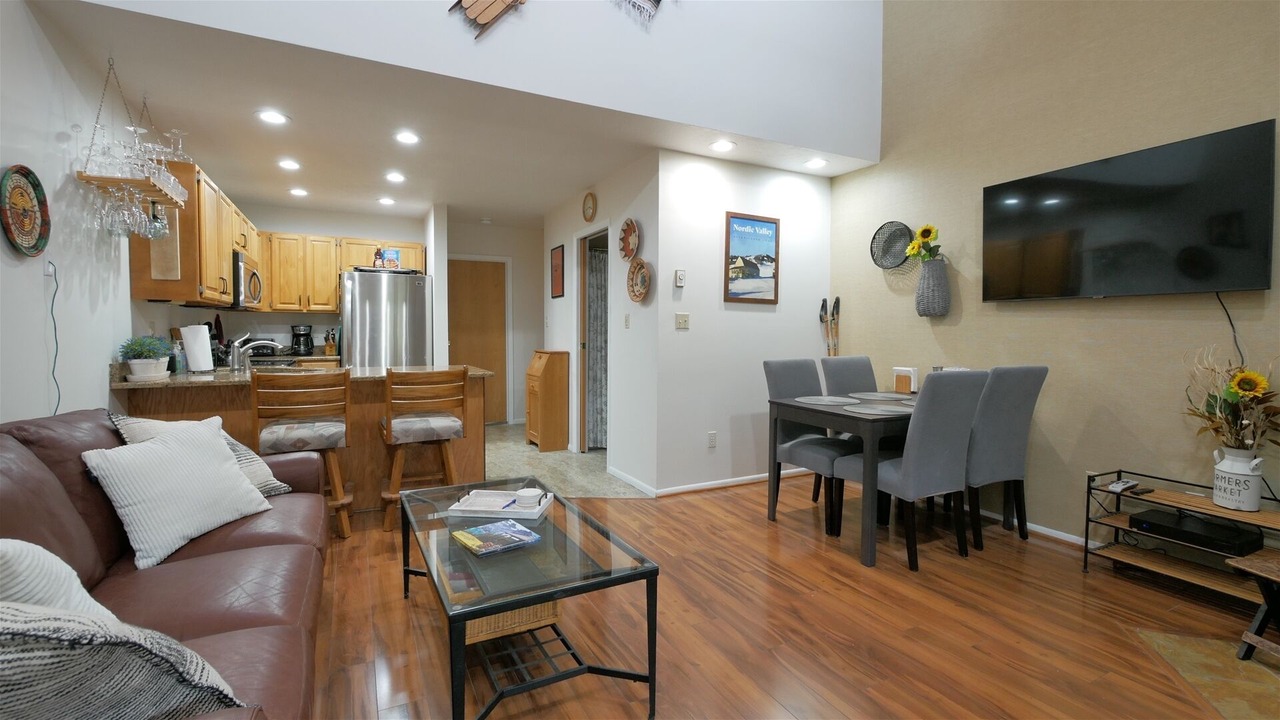 Photo of Livingroom in Wolf Creek