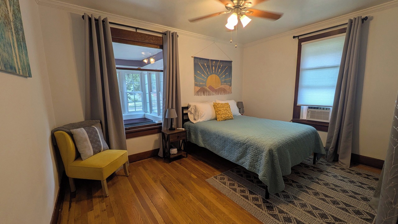 Photo of Bedroom in Capitol Hill