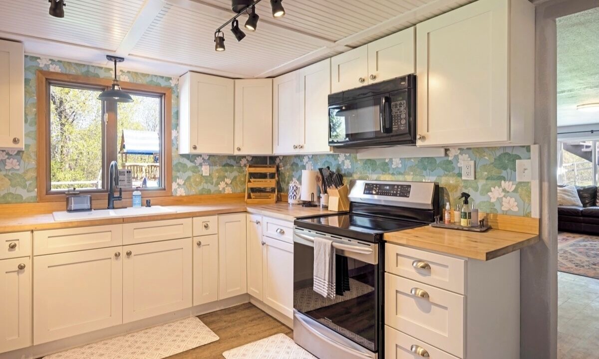 Photo of Kitchen in Evaro